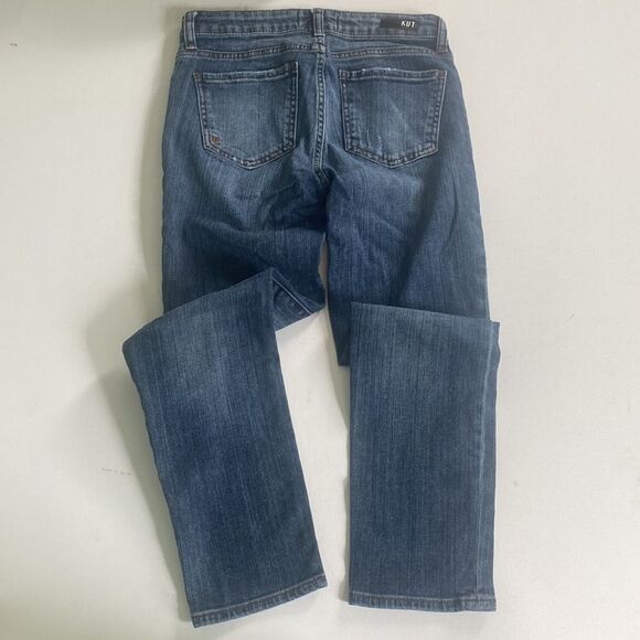 Kut from the Kloth Catherine Straight Leg Ankle Jeans - Picture 6 of 6